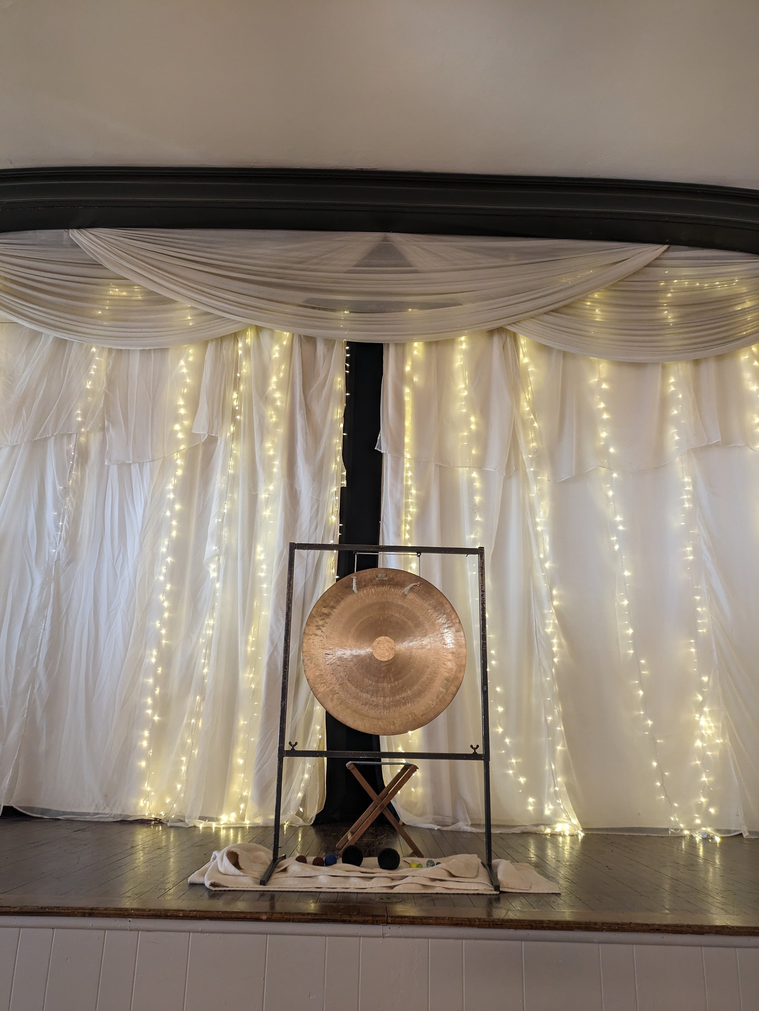 Ultimate Gong Gear Guide: Makers, mallets, markets, mania, oh my!