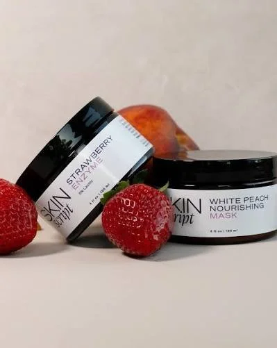 WHITE PEACH STRAWBERRY FACIAL