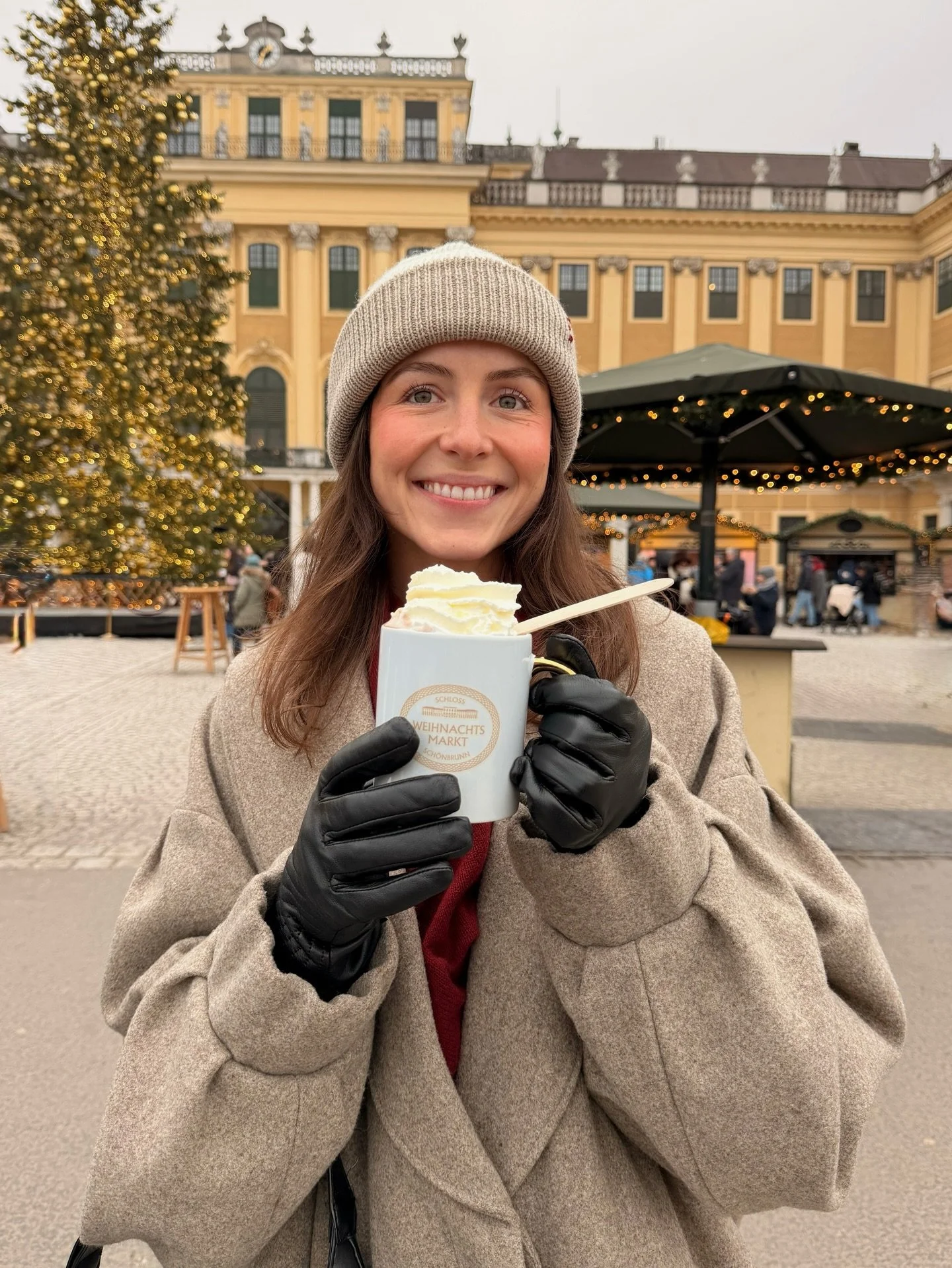 How to avoid a &ldquo;sugar hangover&rdquo; over the holidays 🍫🎄 

Choose high quality or homemade sweets

Natural sweeteners like honey, date syrup, coconut sugar will make you feel better. Brown sugar or white sugar are also always better than ar