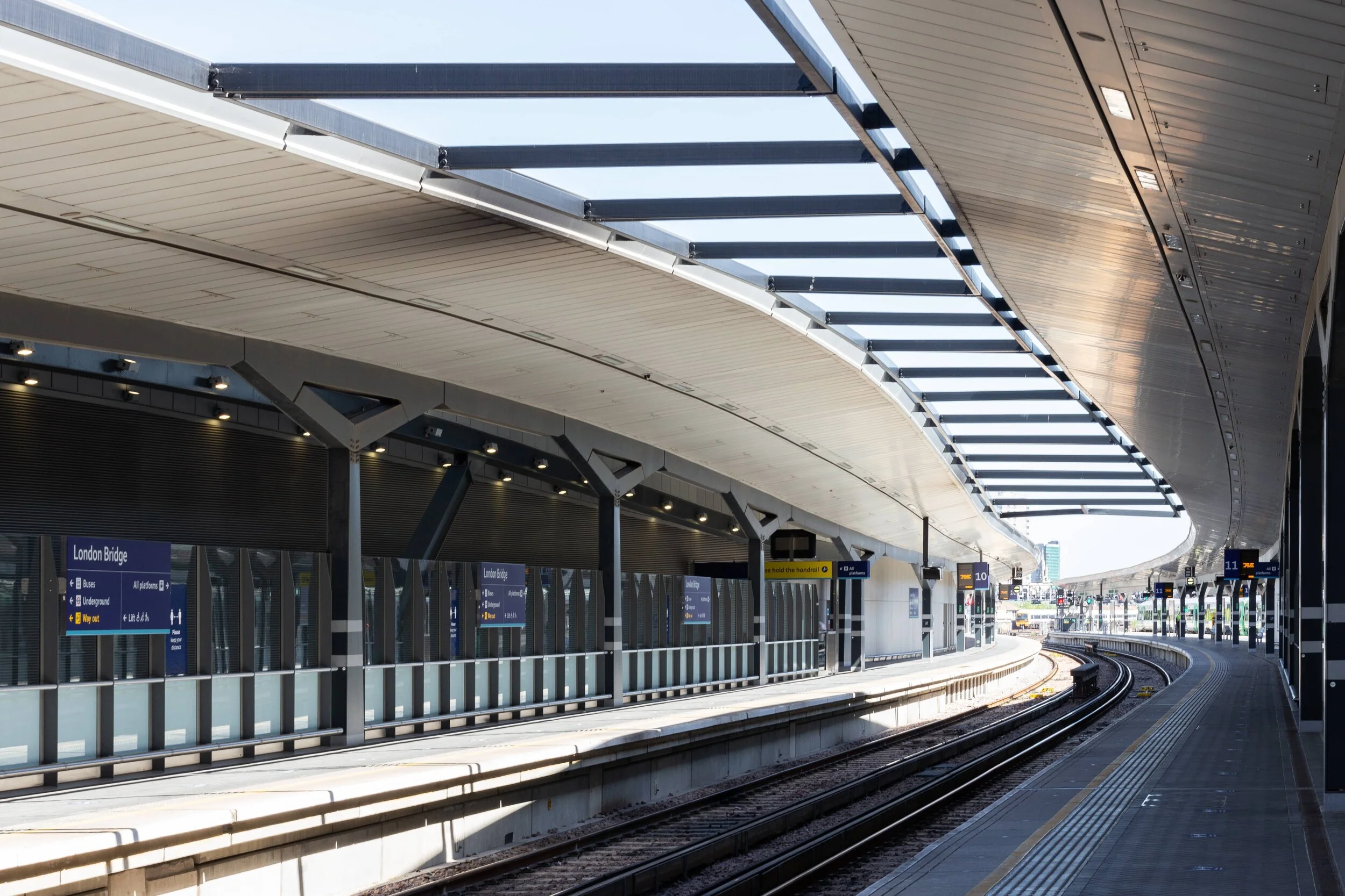 London Bridge Station. Architect: Grimshaw         Client: Network Rail          Struct. Eng: WSP/ Arcadis   Contractor: Costain, Balfour Beatty, Siemens