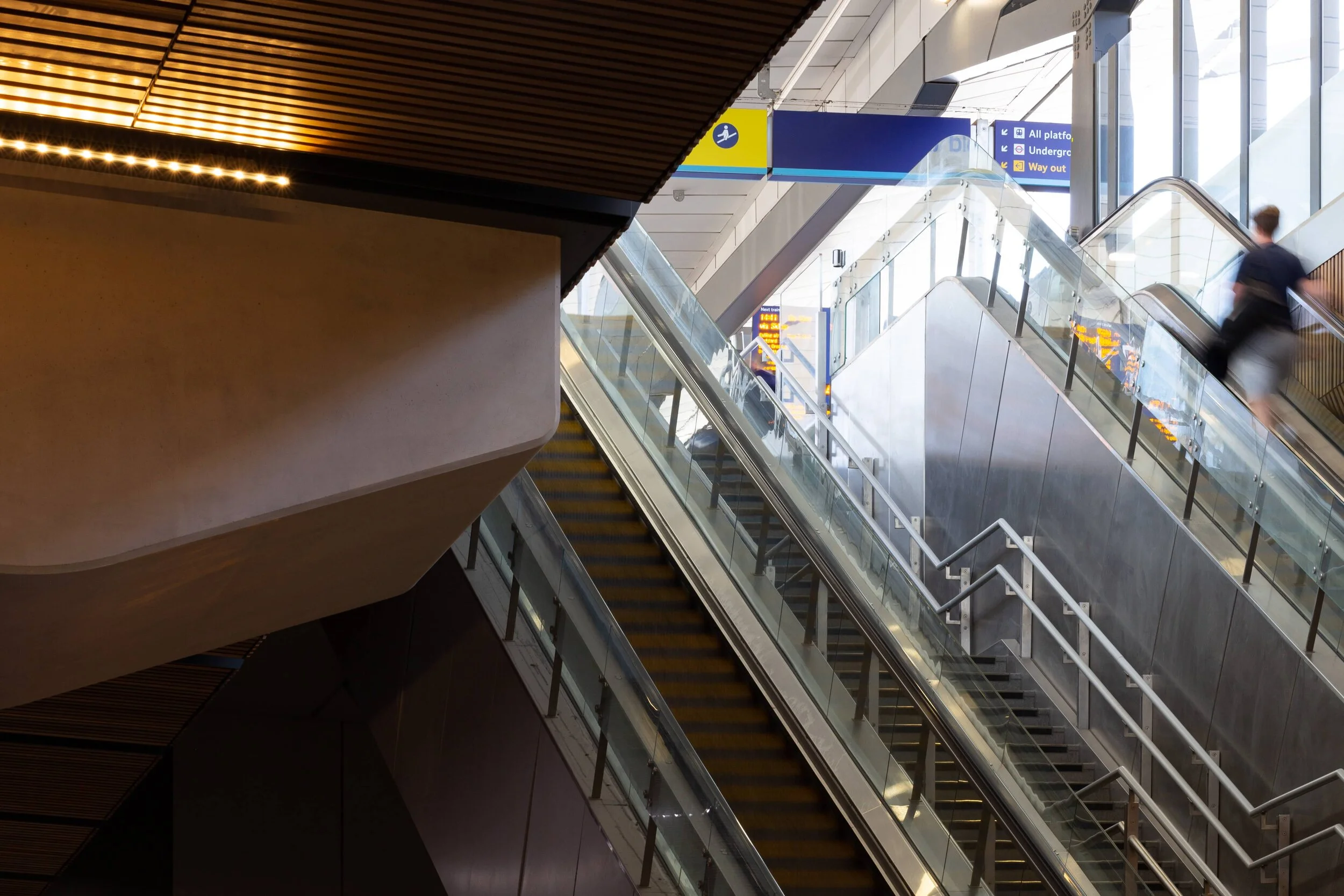 London Bridge Station. Architect: Grimshaw         Client: Network Rail          Struct. Eng: WSP/ Arcadis   Contractor: Costain, Balfour Beatty, Siemens