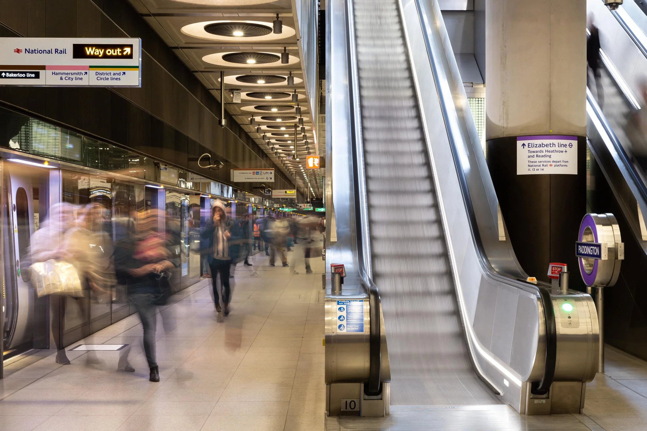 Paddington Elizabeth Line Crossrail Station Entrance TFL Platform People Commuters