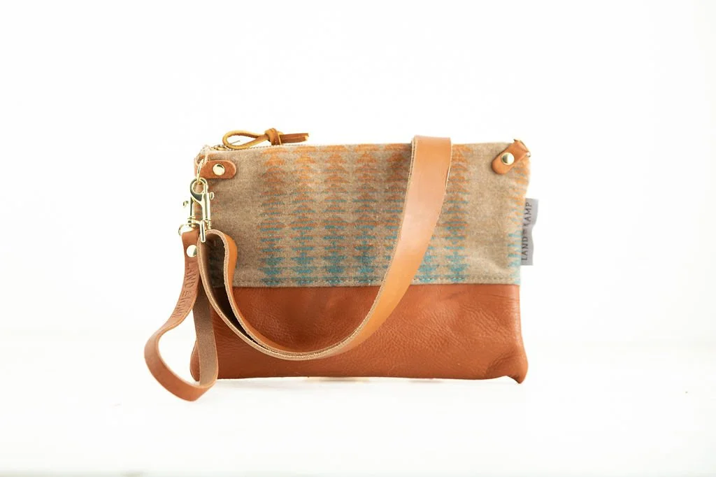 3 in1 Wristlet in Harding Multi Tan Wool 004