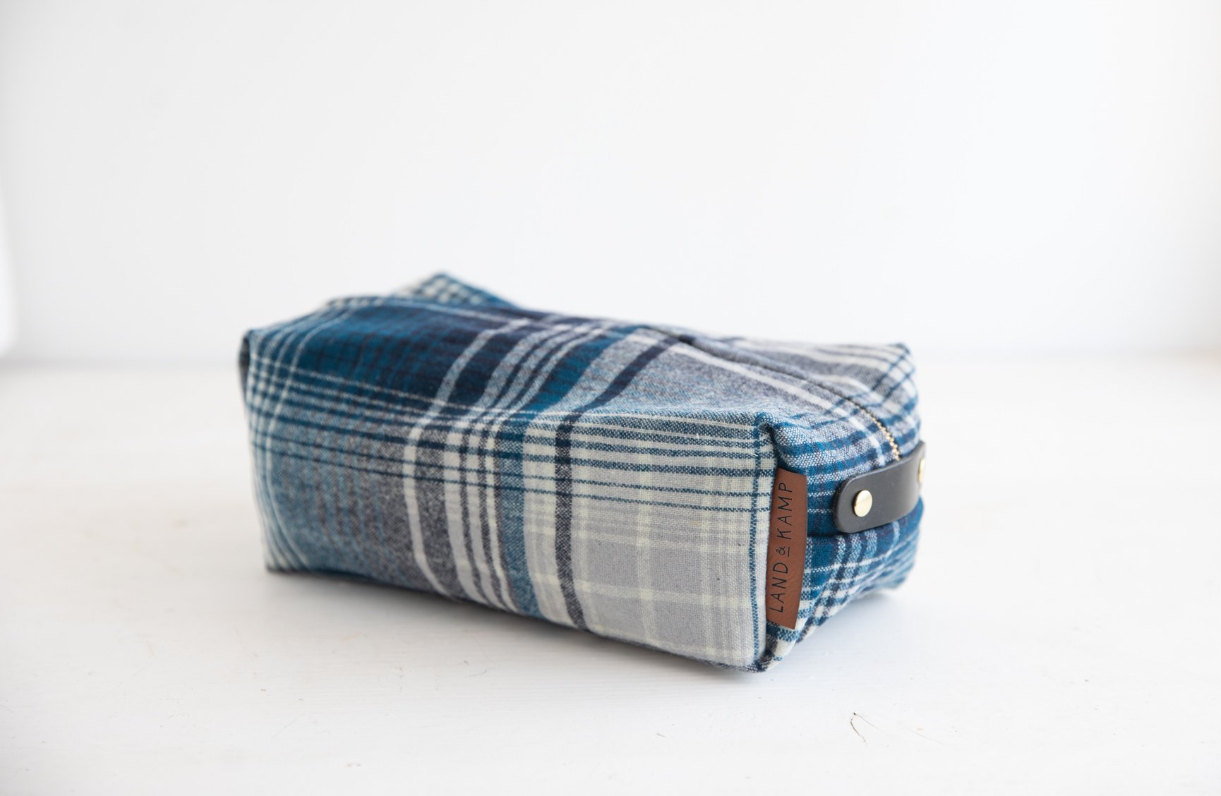 Travel Cosmetic Kit in Light Grey and Blue Plaid Pendleton Wool 0027