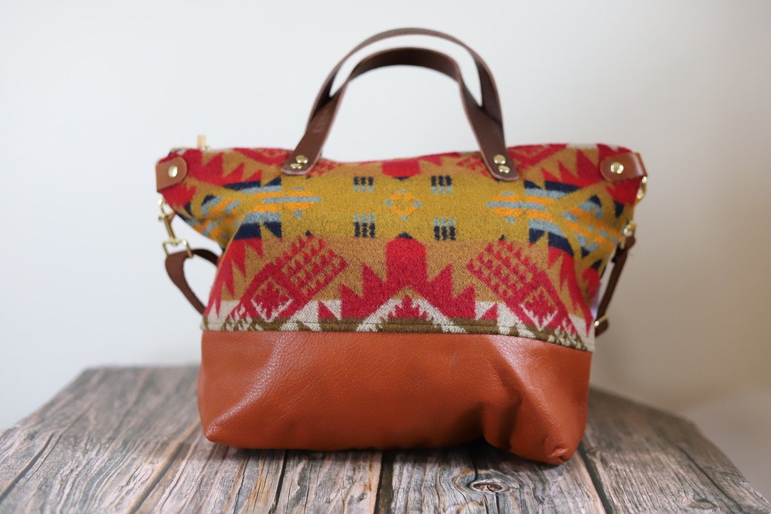 Crossbody Purse in Journey West Pendleton Wool 004