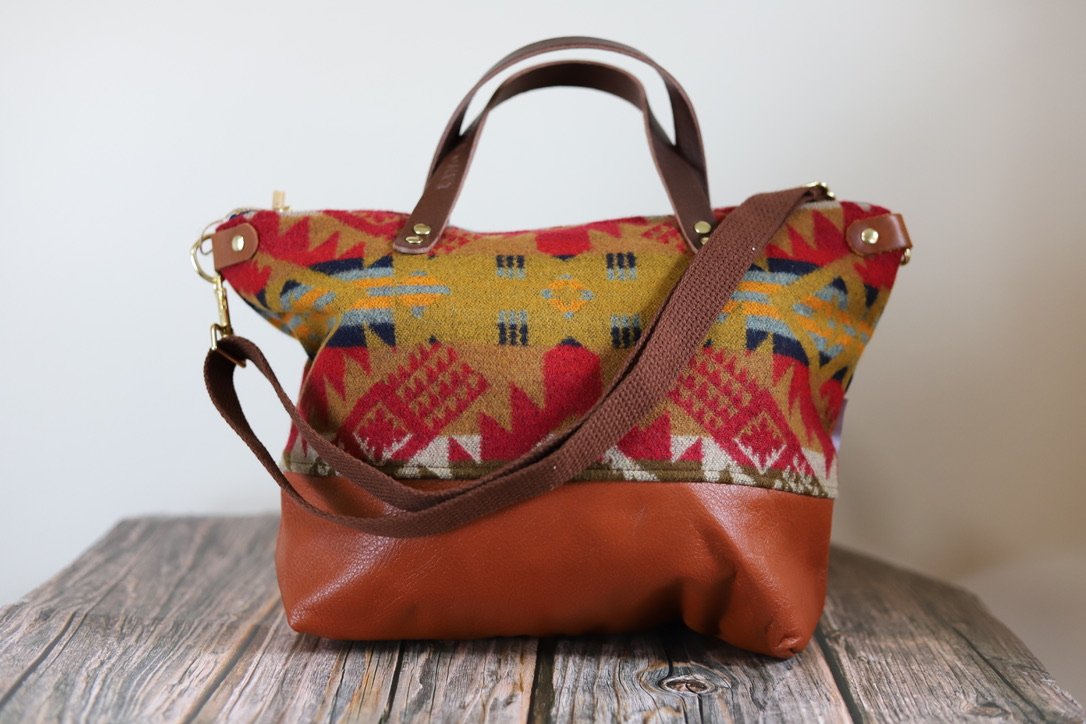 Crossbody Purse in Journey West Pendleton Wool 004