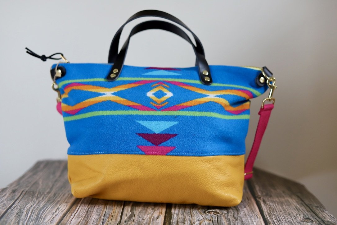 Crossbody Purse in San Gabriel Blue Pendleton Wool 002