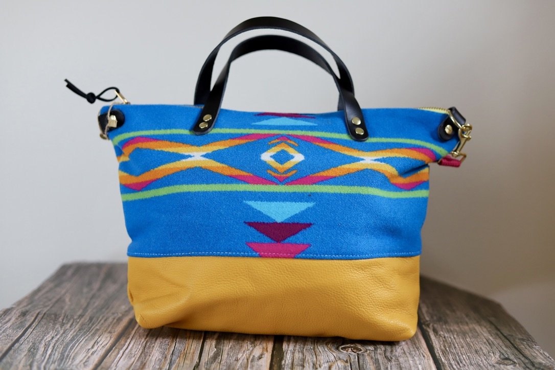 Crossbody Purse in San Gabriel Blue Pendleton Wool 002