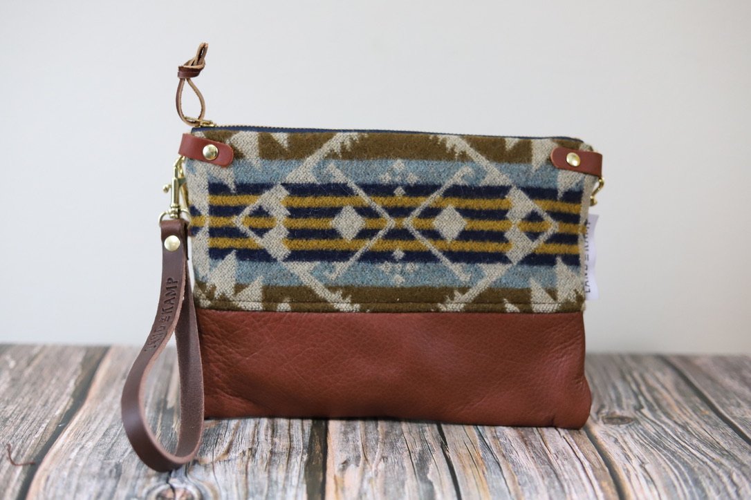 3 in1 Wristlet in Journey West Pendleton Wool 004