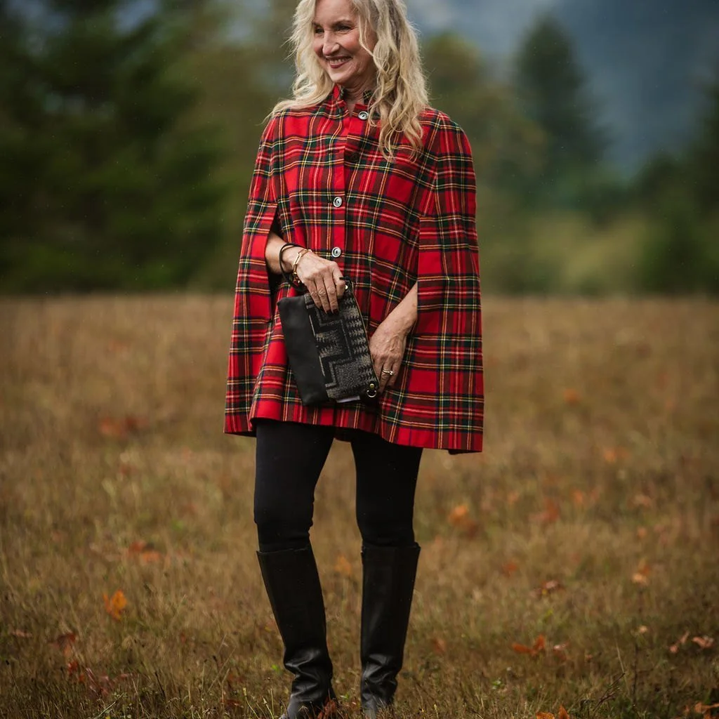 FINAL CALL, PORTLAND! ✨ Last Chance for Handcrafted Heirloom Gifts!

We've saved the best last-minute solution for you. This is your absolute final opportunity to pick up a meaningful, handcrafted Pendleton wool purse before Christmas!

🎁 THE DEADLI