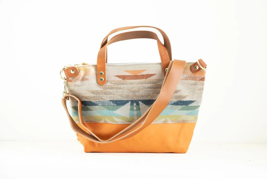 Bitsy Purse in Summerland Wool