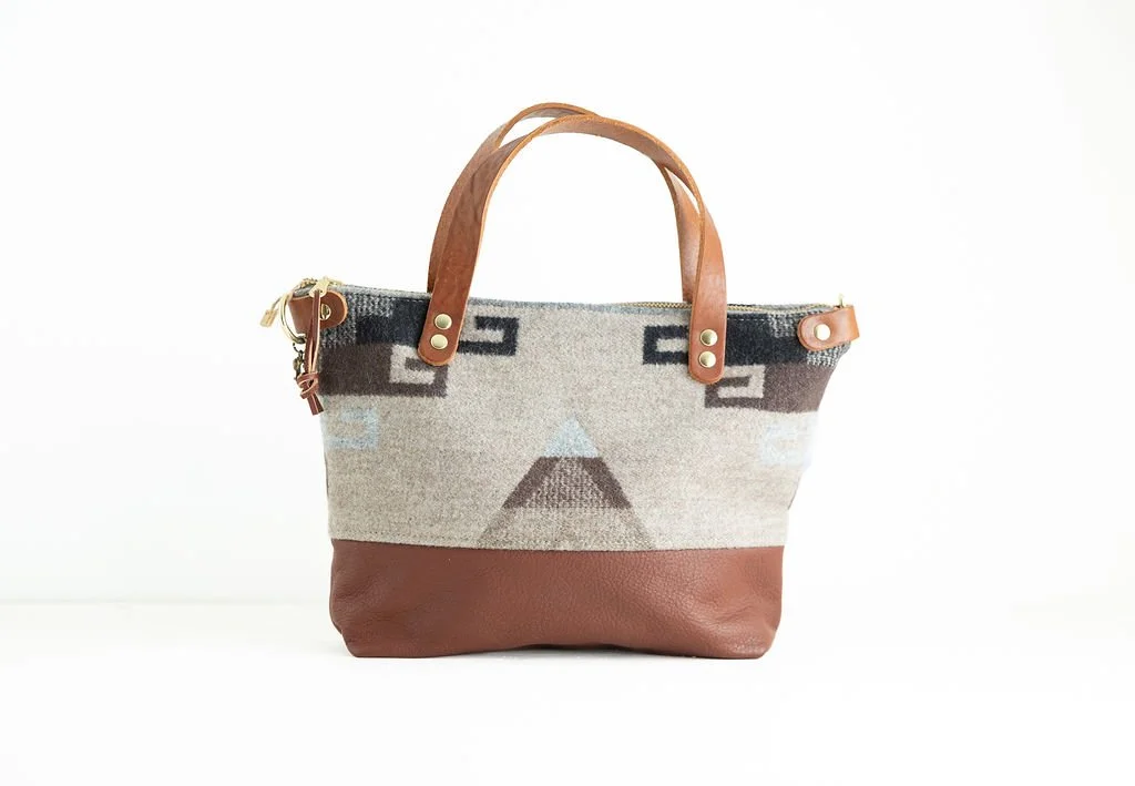 Wool Bitsy Crossbody Purse | Tan Triangle