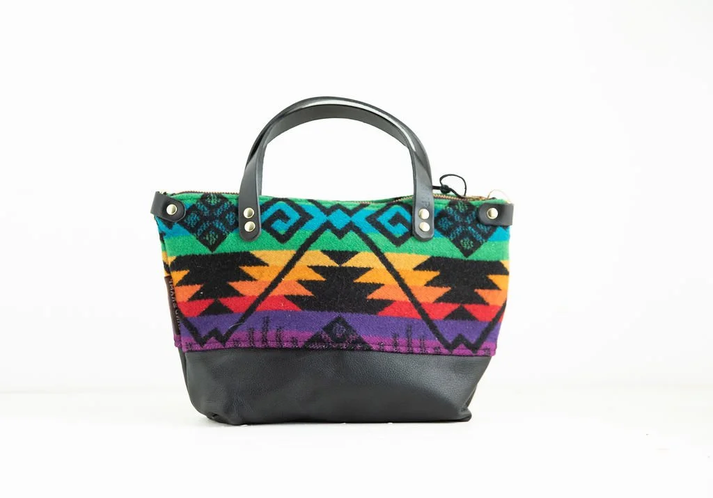 3 in1 Wristlet in Coyote Butte Bright Wool