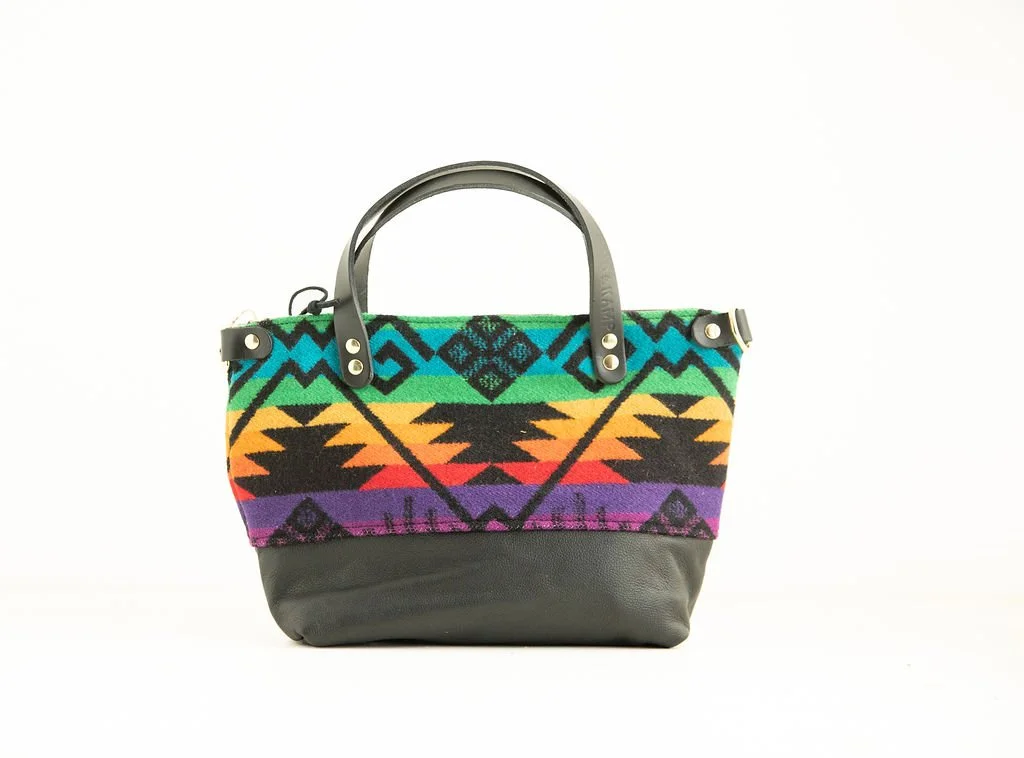 3 in1 Wristlet in Coyote Butte Bright Wool