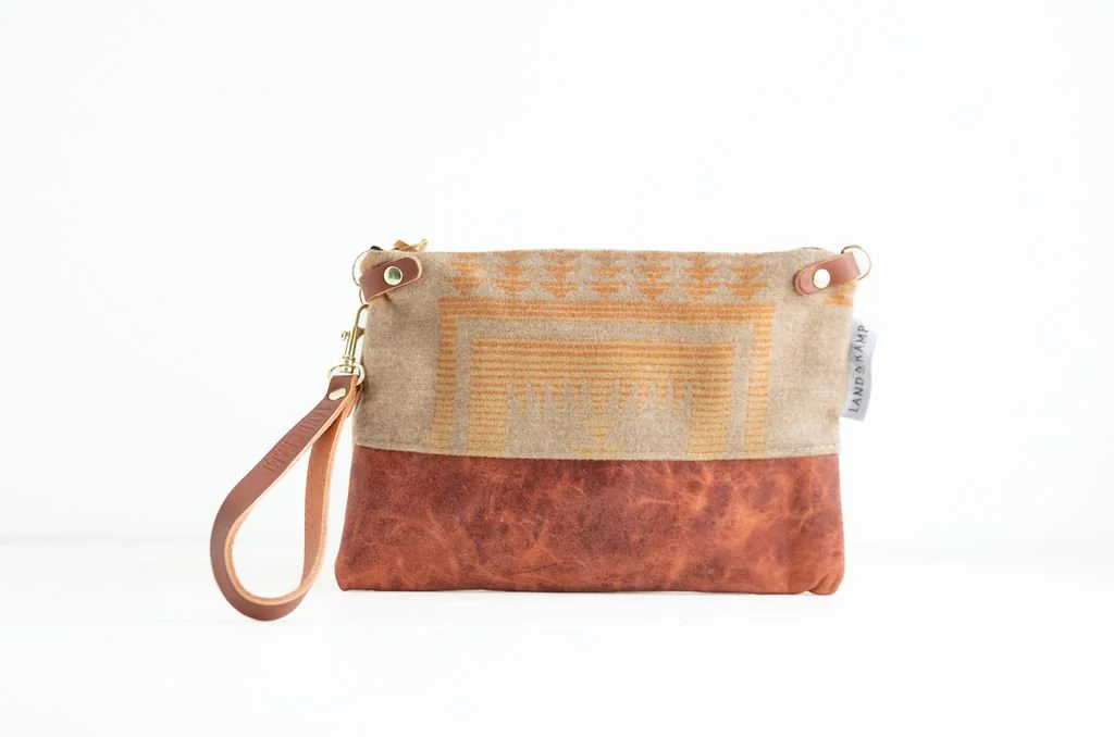 3 in1 Wristlet in Harding Multi Tan Wool 002
