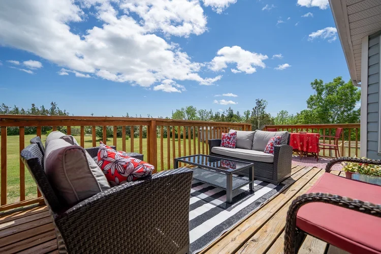 Is a B&amp;B in Prince Edward County Better Than a Hotel?