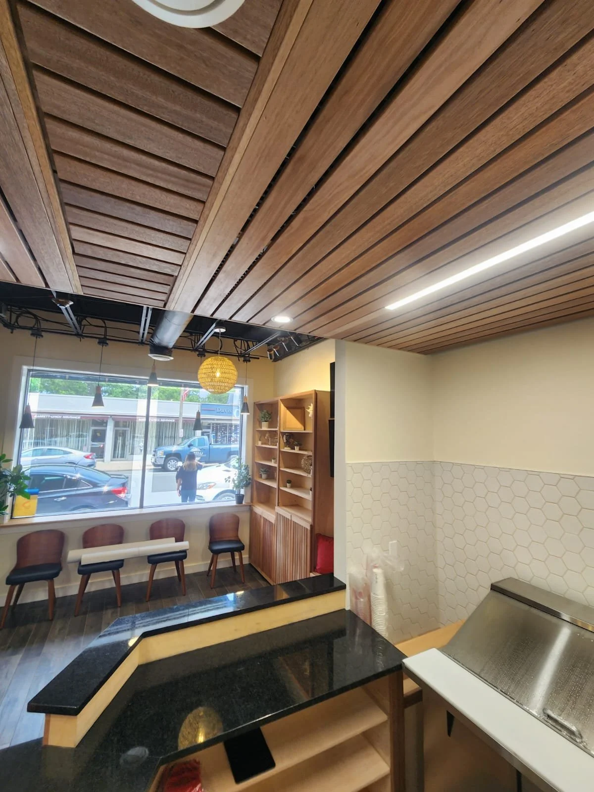 Gong Cha Davis Square — IANNELLI CUSTOM CONTRACTING