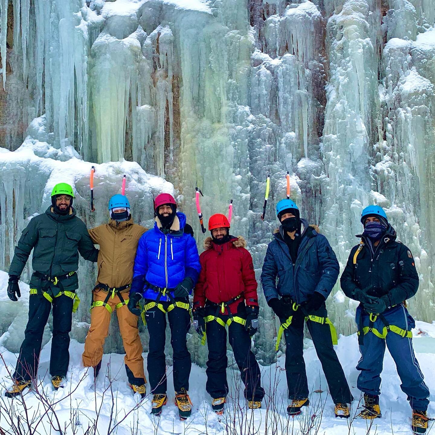 .
Our first guided ice climbing day of the year - January 14 - with an amazing group of new ice climbers 🙌 🤙 🙌

Their stoke and positivity kept us warm while we celebrated a birthday in -15c conditions 🥳 🥶 🥳

Southern Ontario&rsquo;s ice came i