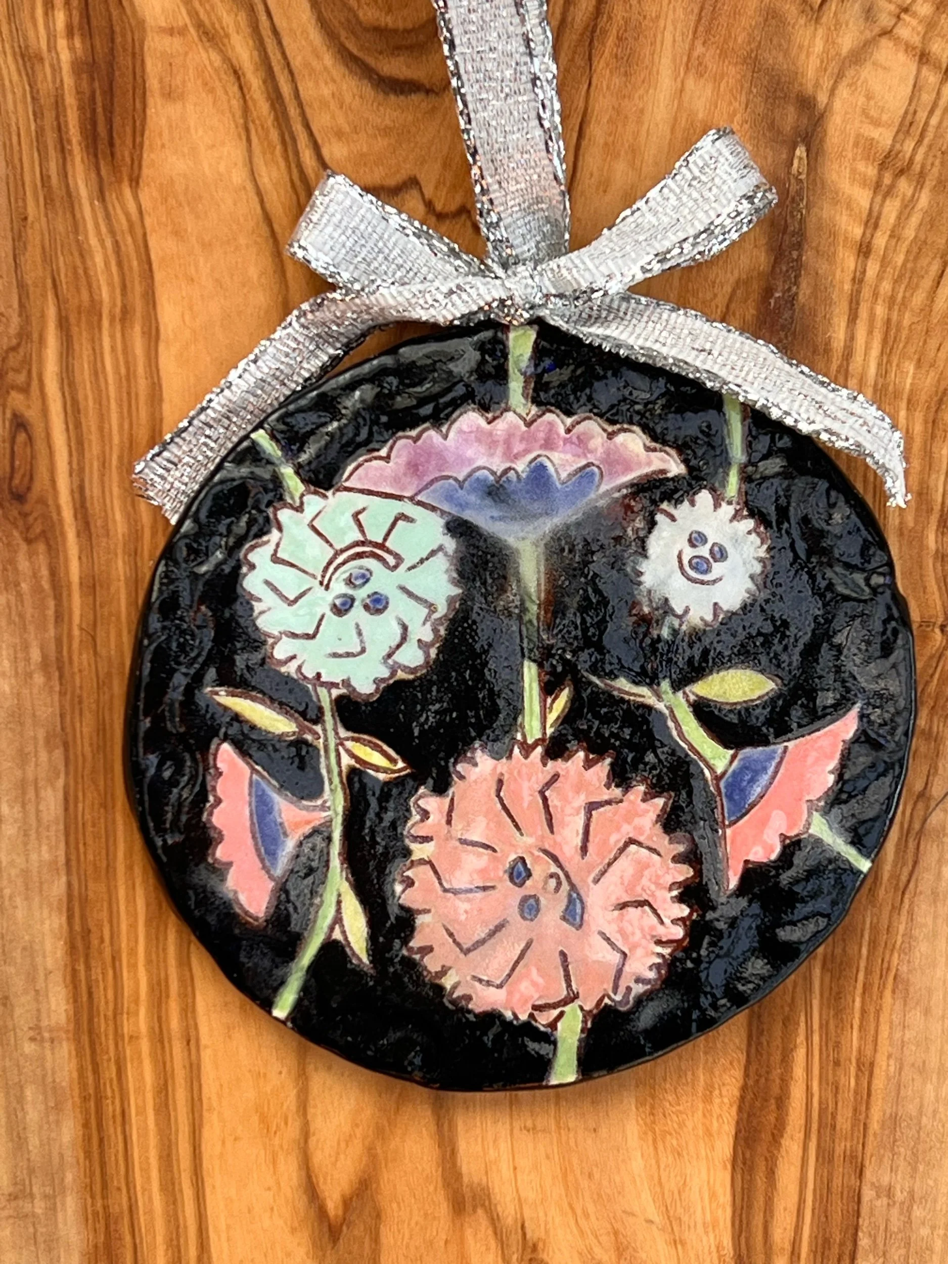 Black Floral Wall tile