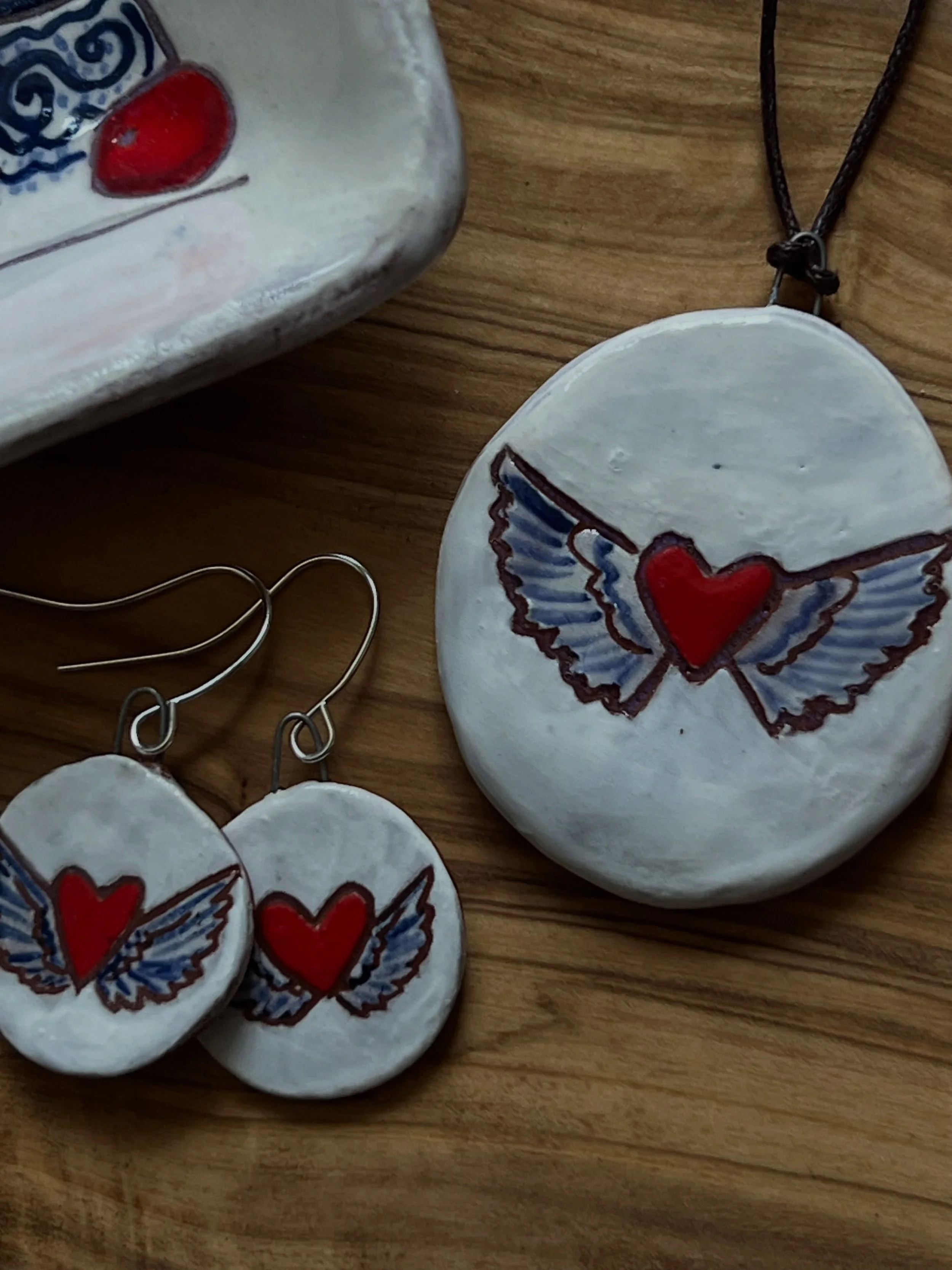 &ldquo;Anna&rsquo;s classes made clay approachable through easily digestible instructions, one-on-one attention, and tips for continuing the art of ceramics at home. Her passion and love for ceramics is evident. Attending her classes helped me discov