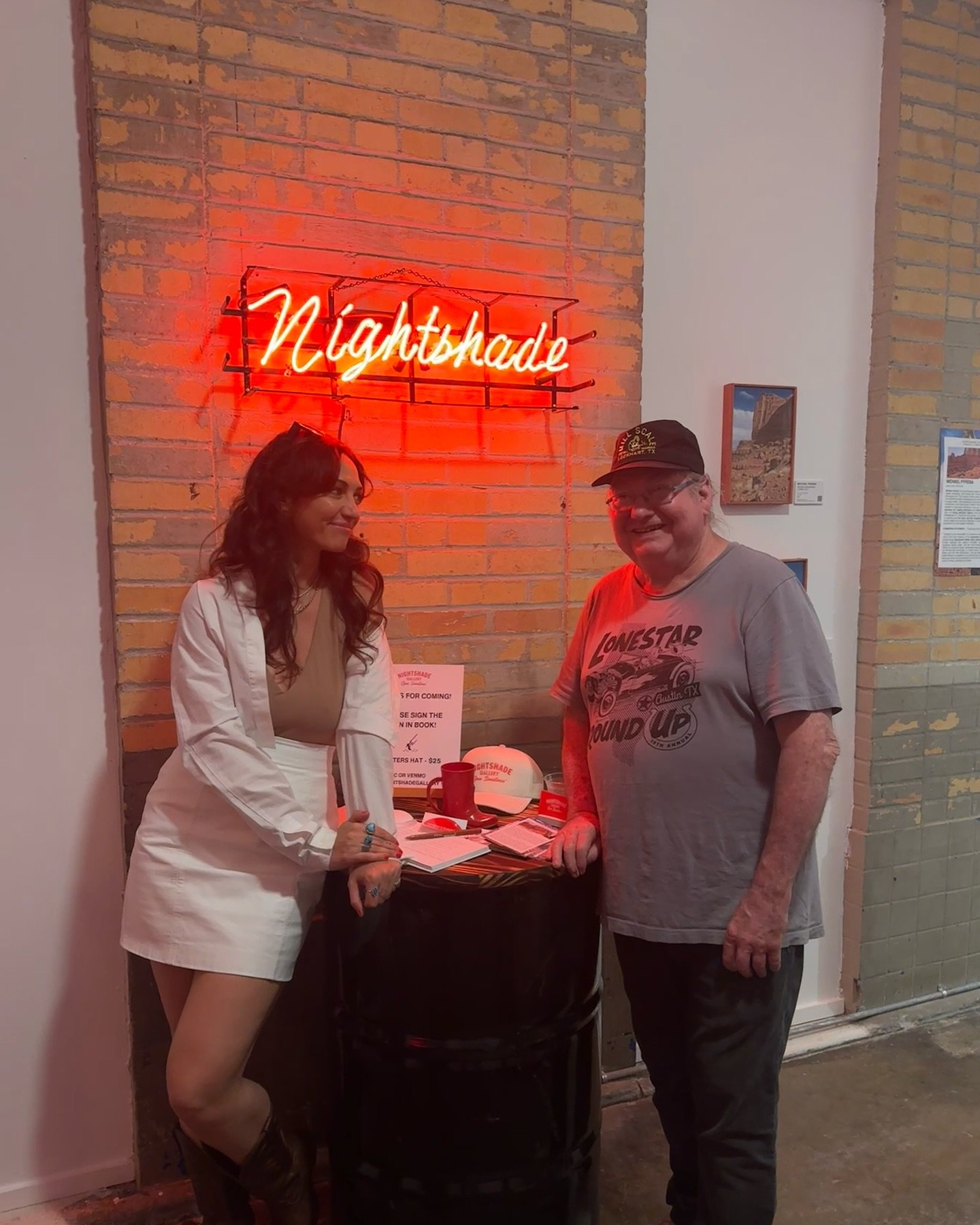 That red glow you see from down the block? 🚨
This neon sign was a dream long before it ever lit up the gallery. Custom made and handcrafted by the one and only Kirk at @bigdogneon right here in Lockhart, TX 😍