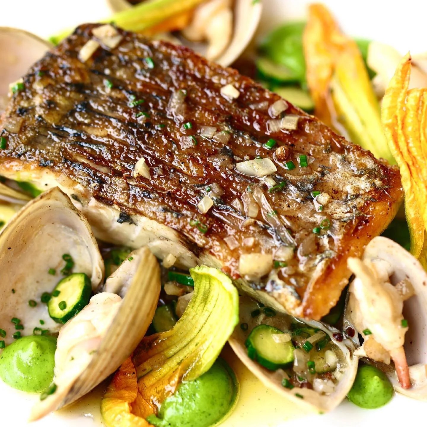 Pan Fried Humpty-Doo Barramundi. Another delicious dish @thepinescronulla