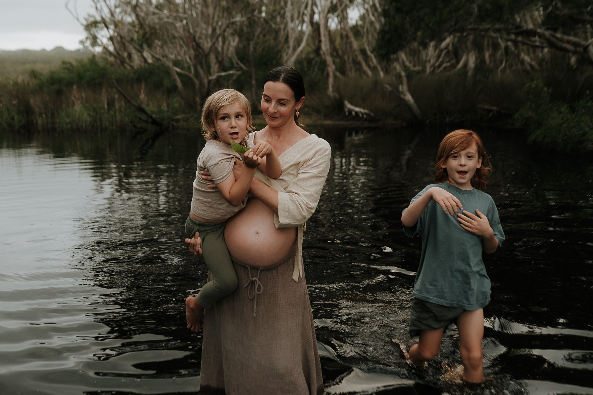 Gold-Coast-Family-Photographer-maternity-emotive.jpg