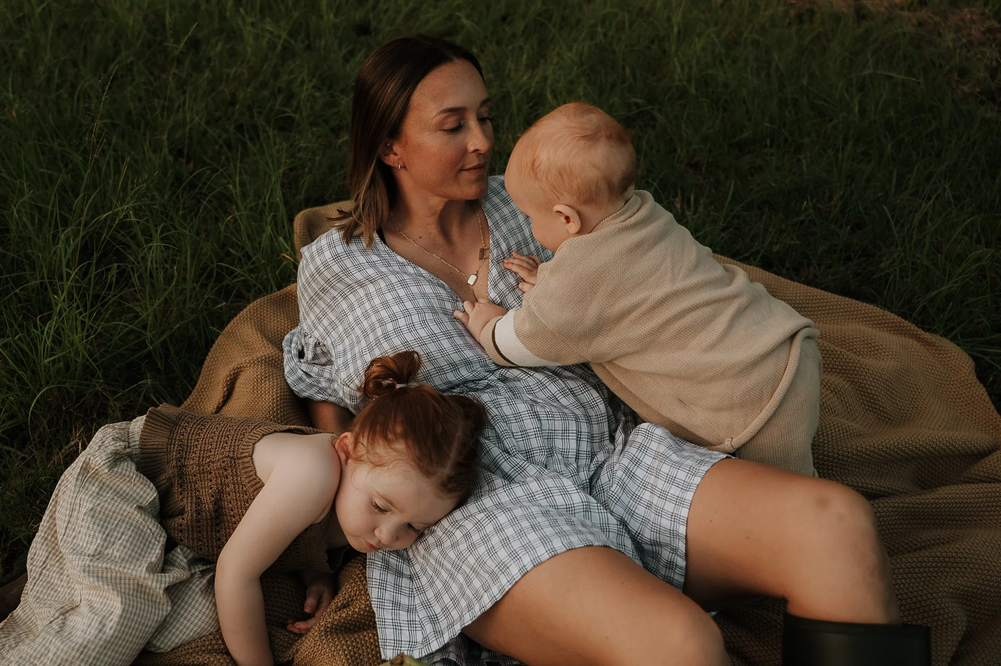 close-up-baby-kissed-candid-family-portrait.jpg