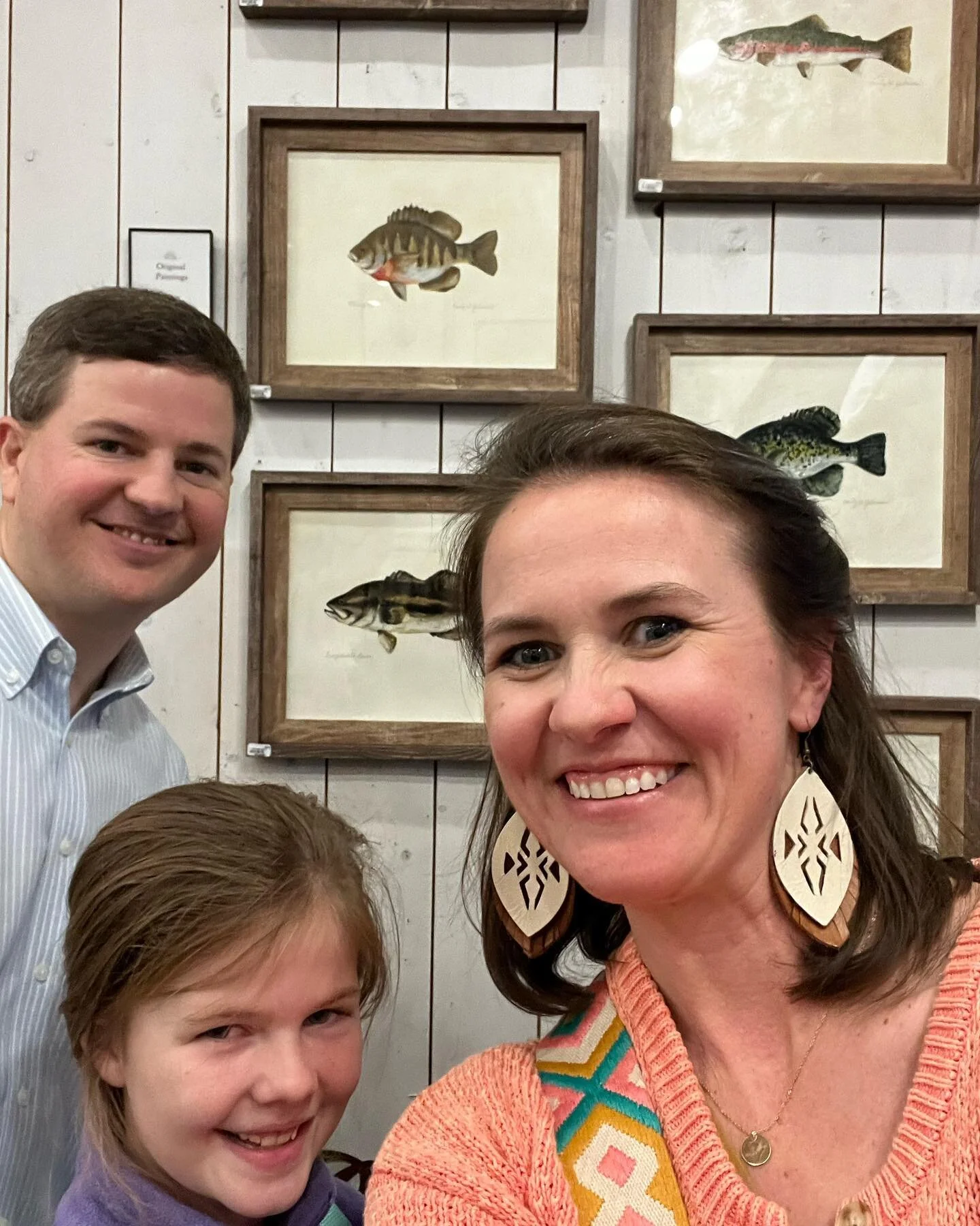 Fun news! 🥳 I have original paintings and prints now in Alabama Goods in Homewood. What an incredible store with great gifts and art (and wonderful people who work there too 😊). I’m so excited! Please go check them out if you are in the area