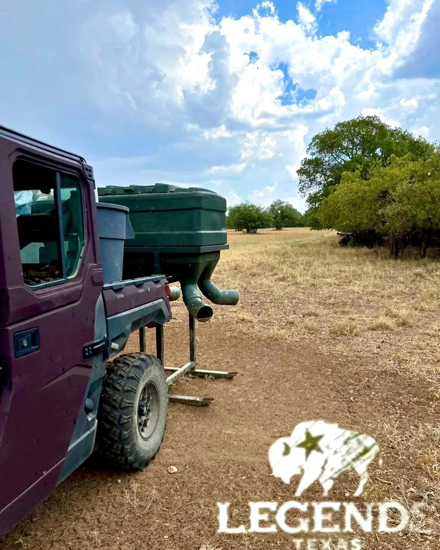 Where wildlife roams free&hellip;our feeders are always stocked. You just never know what you&rsquo;ll see out here! 👀

#wildlife #TurnkeyProperty #DeerSeason #naturelovers #wildlifetaxexempt #agtaxexempt