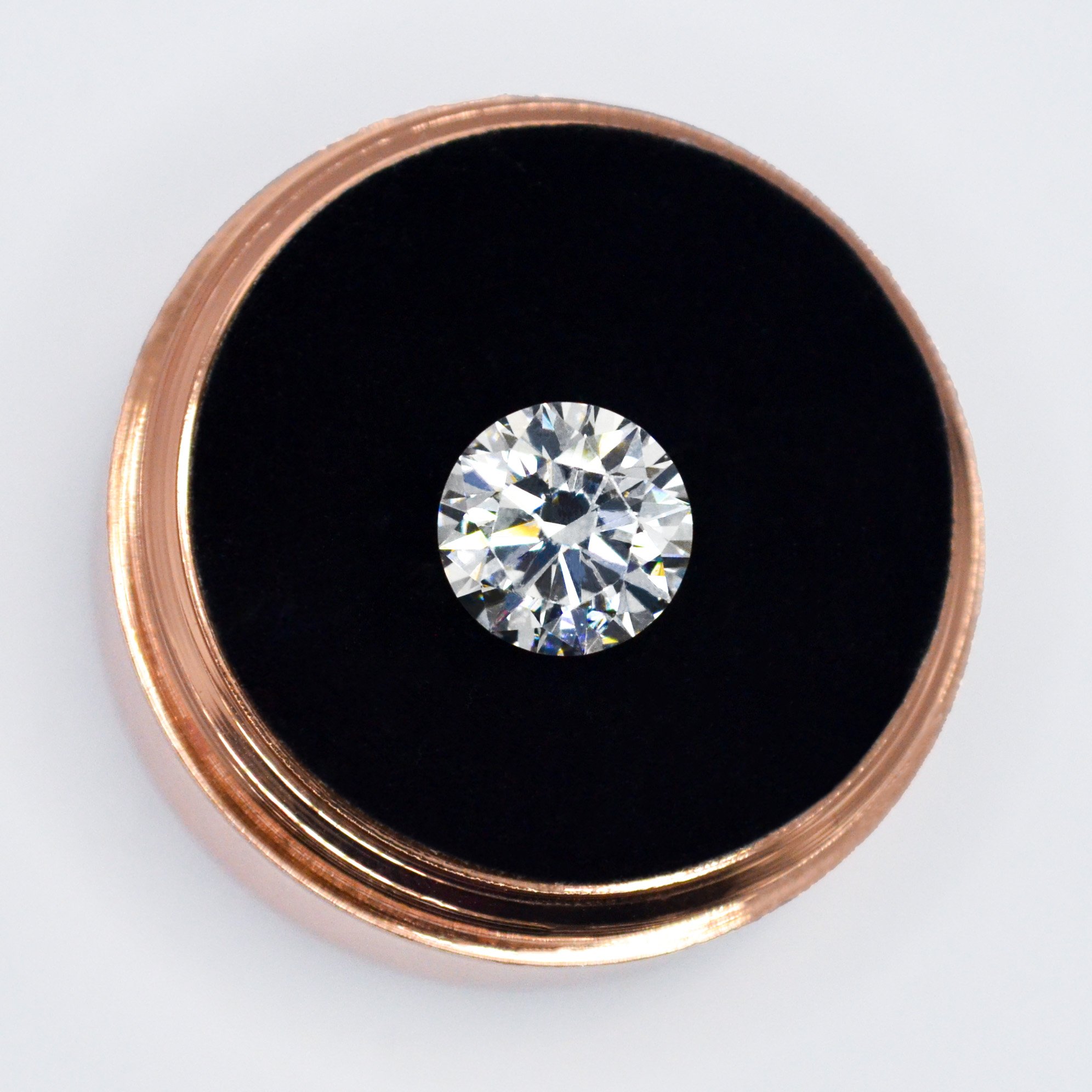 2.00-2.29_ct_Colourless_Brilliant_9186769270.jpg