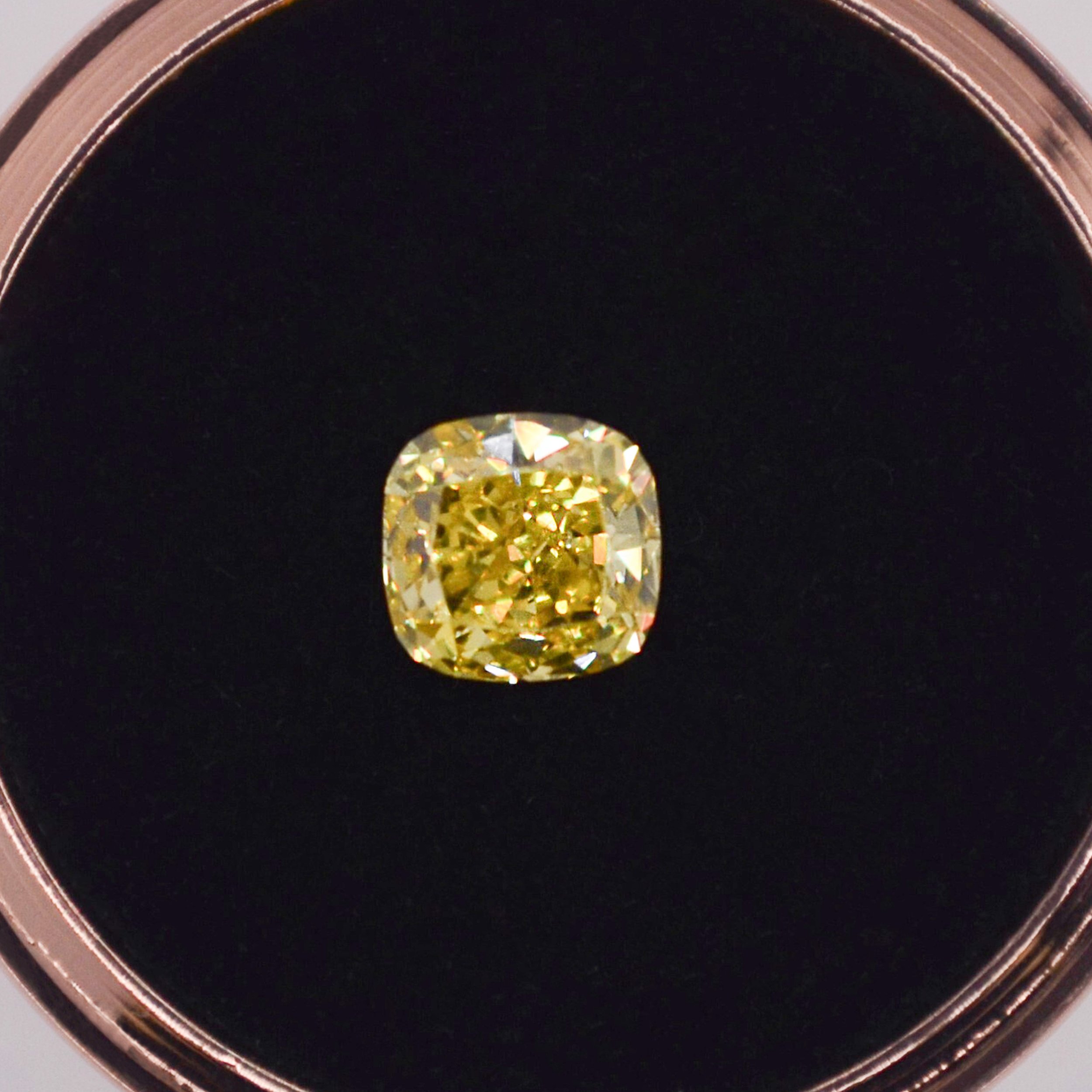0.80-0.89_ct_Yellow_Cushion_CUT.JPG