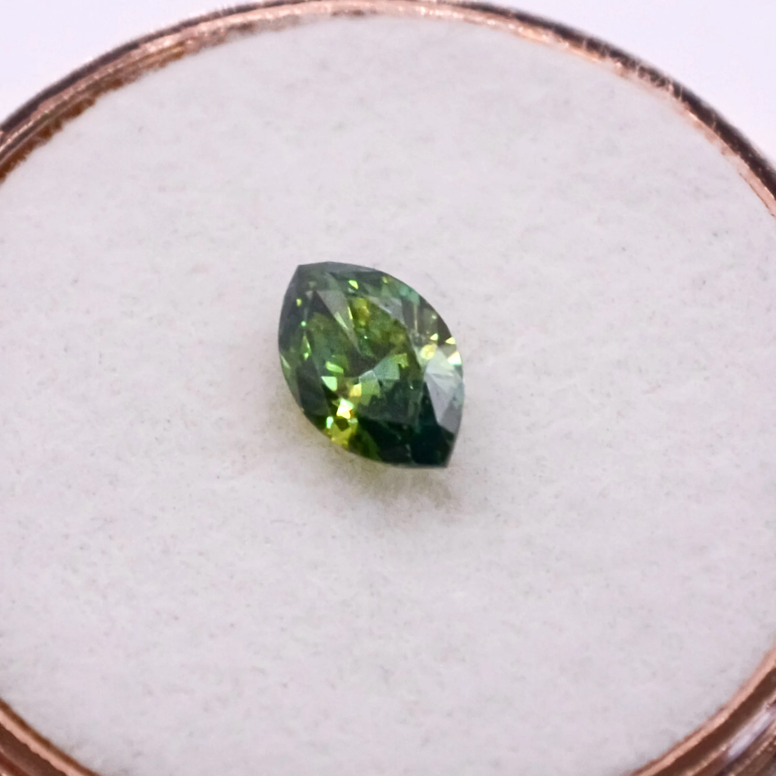 0.50-0.69_ct_Green_Marquise_5901629733.JPG