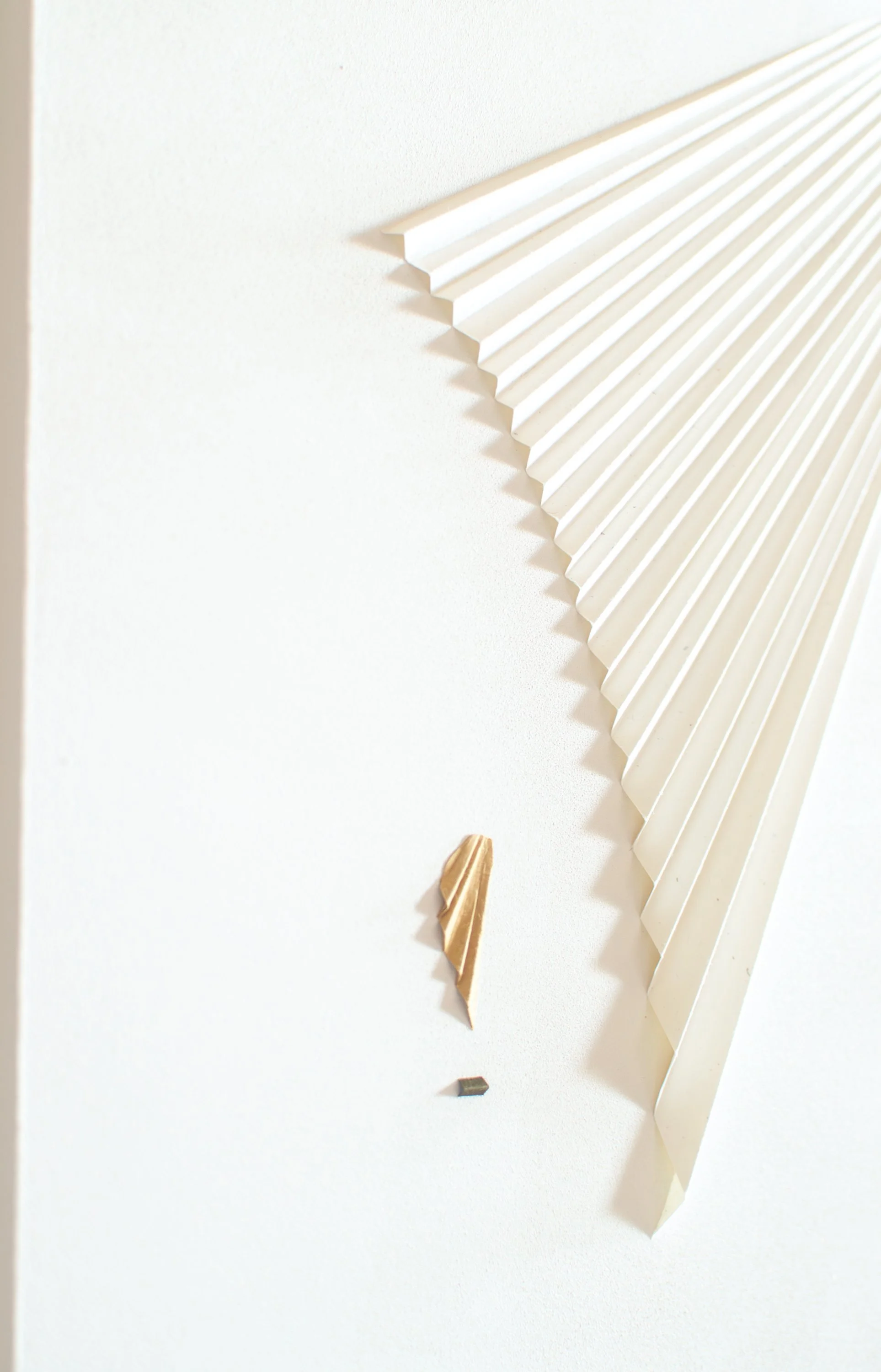 kelli_nyman_untitled_no_02_paper_acrylic_on_wood_panel_16x12_03.25.26-8.jpg