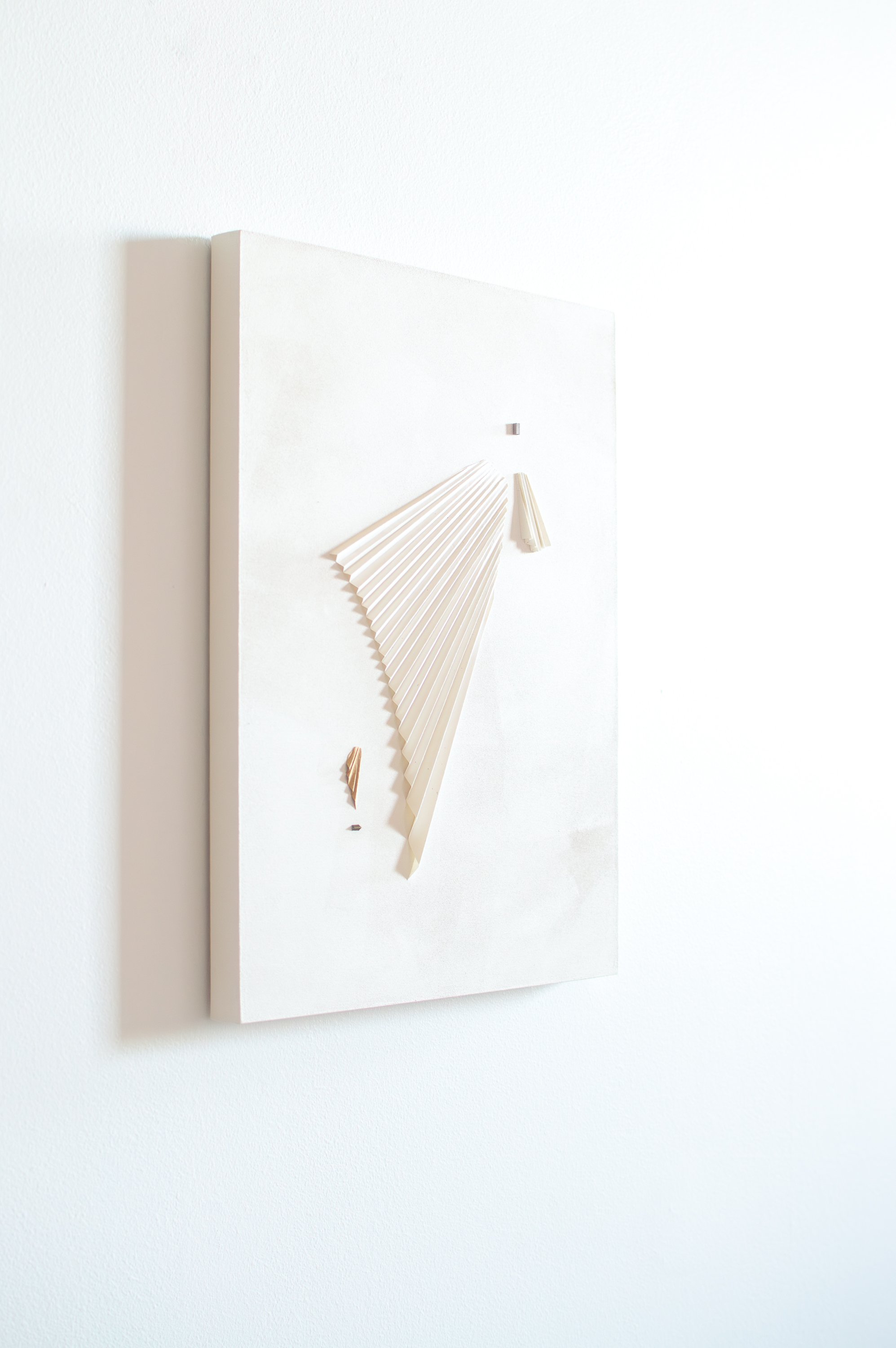 kelli_nyman_untitled_no_02_paper_acrylic_on_wood_panel_16x12_03.25.26-13.jpg