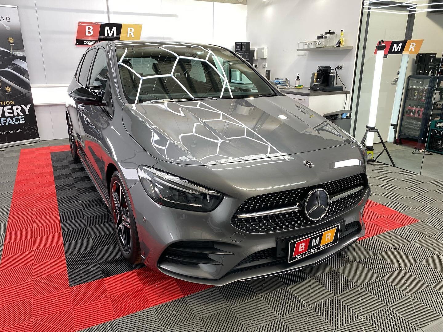 B Wagon Mercedes In for complete protection package. Exterior wearing our Graphene coating protecting it for 5 years including glass, wheels and plastics. Interior protected with Feynlab Textile coating
&bull;
&bull;

#bmrdetailing #sydneymobiledetai