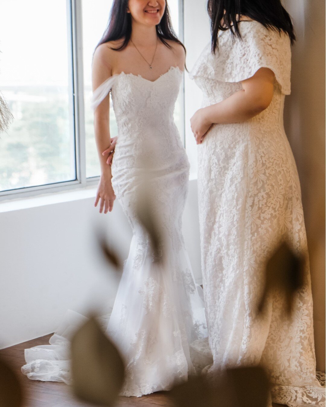 Style not size! Here at Blooming Bride, we embrace all sizes! Try a gown off the rack, and get it altered to fit you perfectly for your big day 😉⠀⠀⠀⠀⠀⠀⠀⠀⠀
.⠀⠀⠀⠀⠀⠀⠀⠀⠀
.⠀⠀⠀⠀⠀⠀⠀⠀⠀
.⠀⠀⠀⠀⠀⠀⠀⠀⠀
 #bodypositive #plussize #bodypositivity #selflove #fitness #