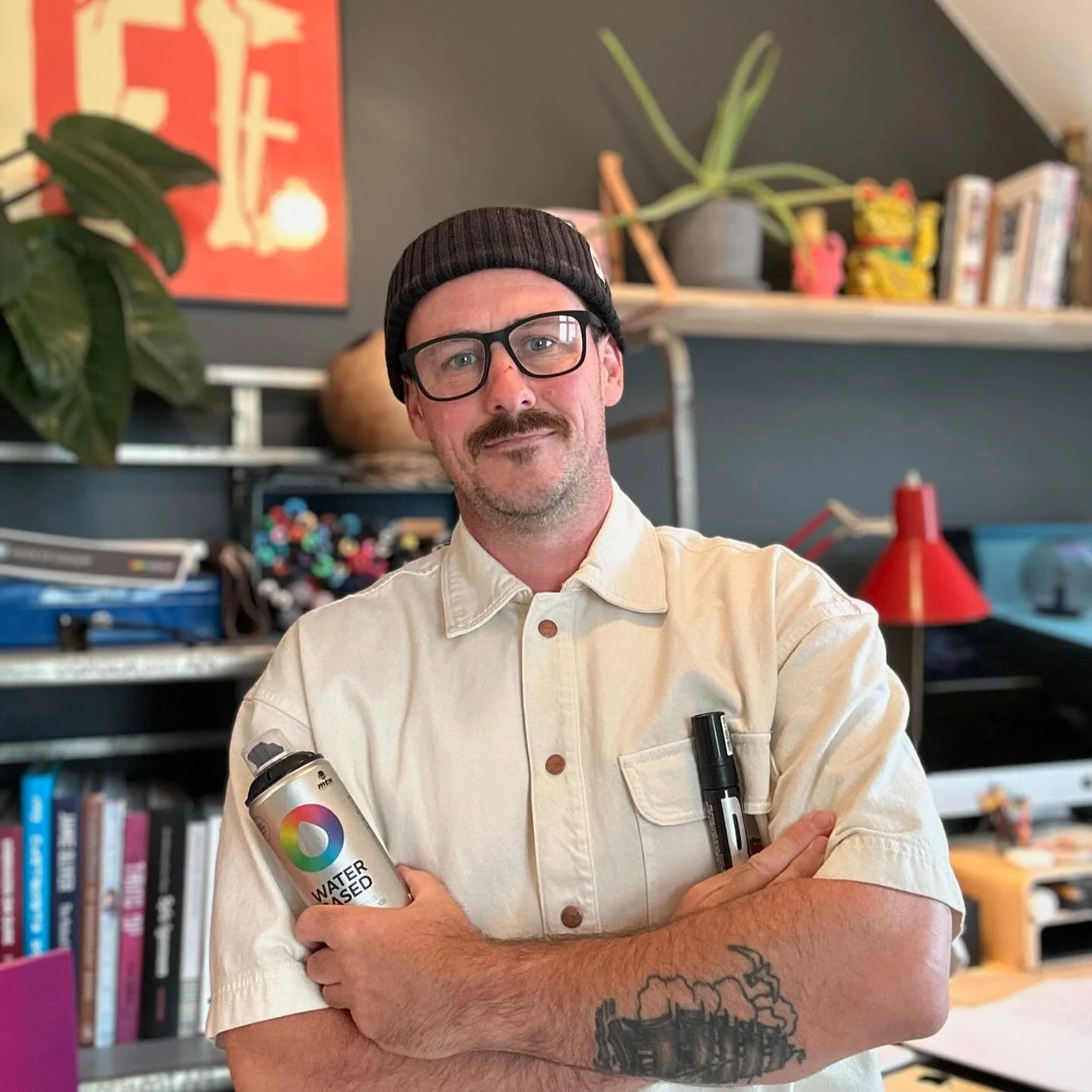 My name is Nigel Thomas and I am American/Aussie artist, designer and creative rascal based in Denmark. 
I work across the board from graphic design and art installations to large scale murals. As a creative rascal, I always love to experiment with n