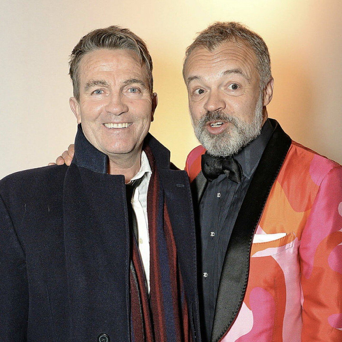 Here's Bradley Walsh and Graham Norton backstage at the NTA Awards. Bradley chatting about joining Dr Who, to which Graham said he'd already been in it as a cartoon animation, when the BBC accidently ran an advert tor Over the Rainbow during the clif