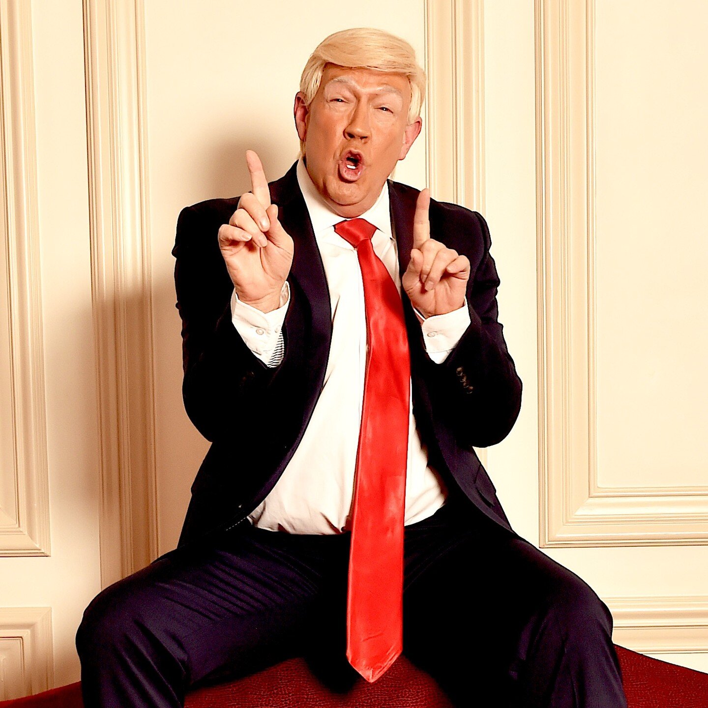 It was such a pleasure to photograph the all round entertainer Mike Osman. To be honest I should say Donald Trump as he never wavered from his impersonation of the former President for the whole evening as he hosted the Help For Heroes ball.
Such a f