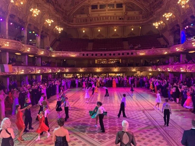 Swingin’ in the north