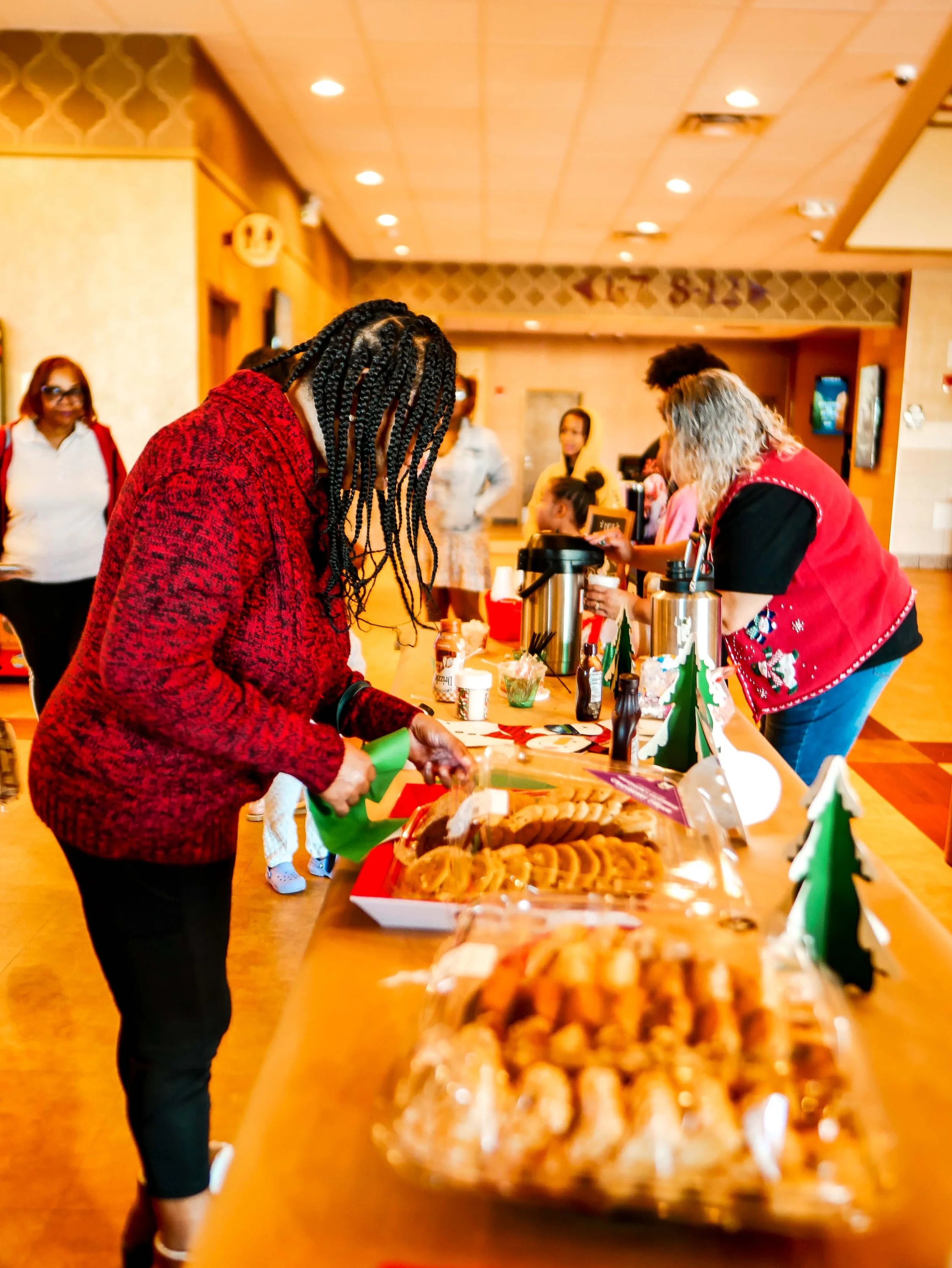 Hot Cocoa 2025 Christmas-12.jpg