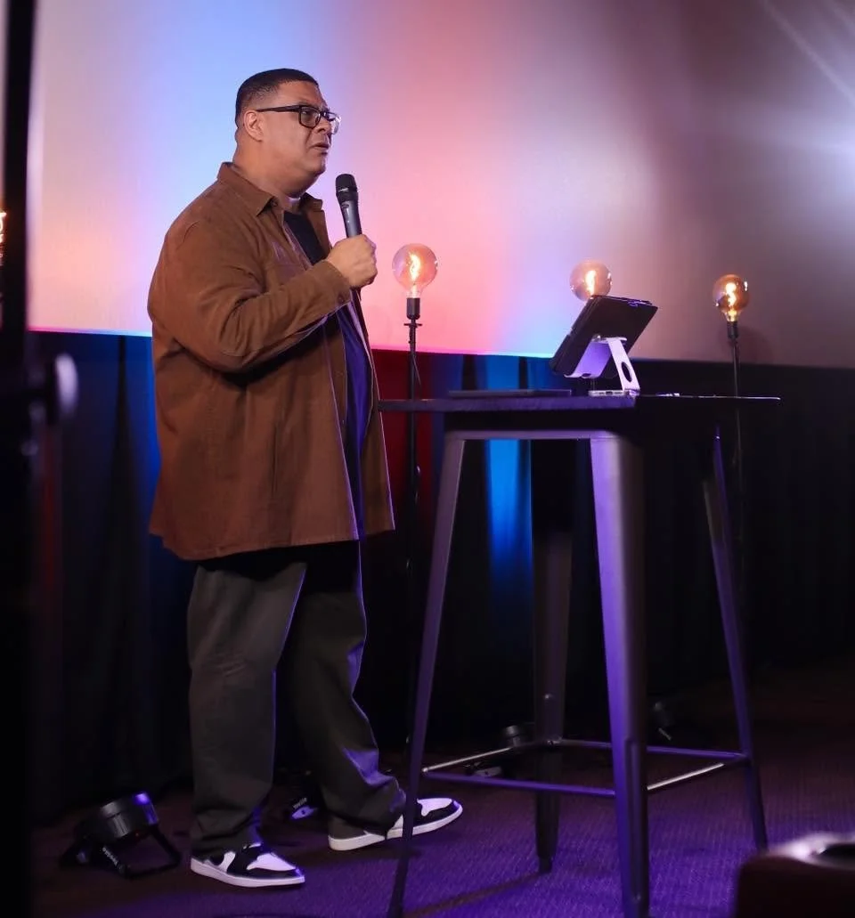 Pastor Alan.jpg