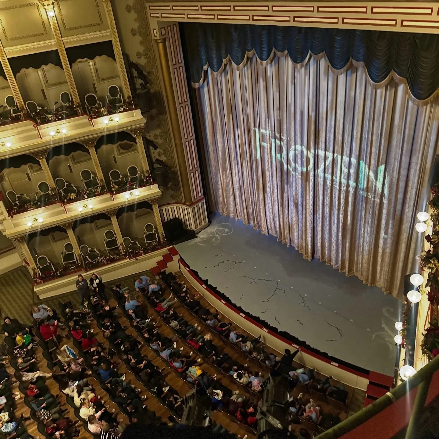 SpringerOperaHouse_Frozen2025_House03.JPG