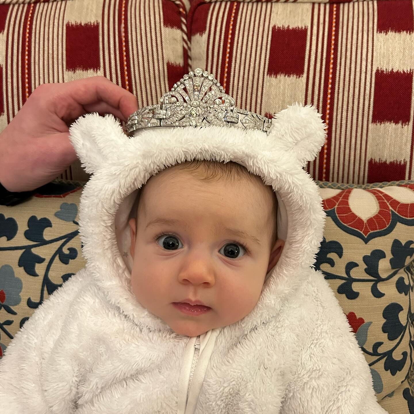 Introducing the newest princess in town, Marigold &lsquo;Goldie&rsquo; Leigh-Pemberton. Making her first (of many) appearances in Humphrey Butler. 

Ref. SN6599 (Baby not for sale!) 

#tiara #antique #antiquetiara #diamondtiara #artdeco #artdecostyle