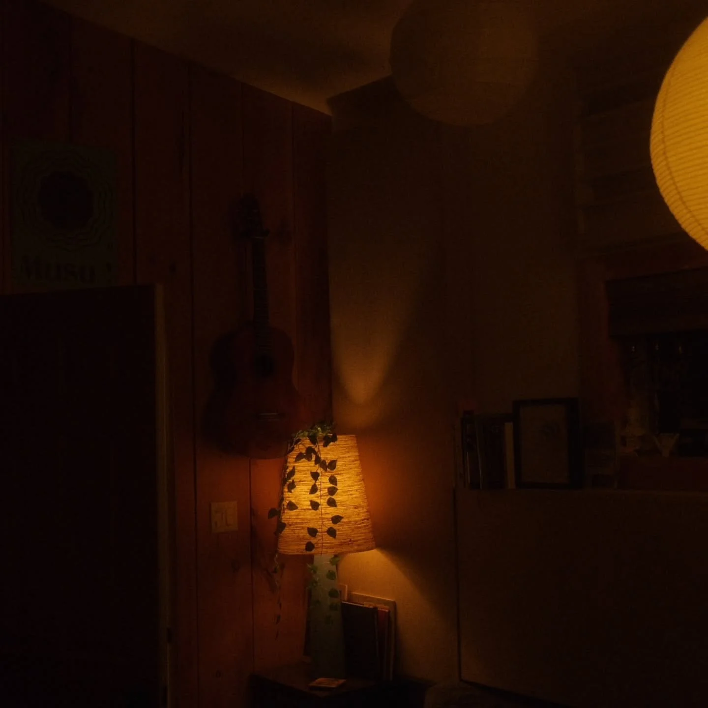 Getting ready for the coming week of sessions by moving some stuff around on this snowy eve. Lots of stuff happening and a very big change is afoot for spring out here. New console and some fun additions on the way. For now I'm really enjoying the se