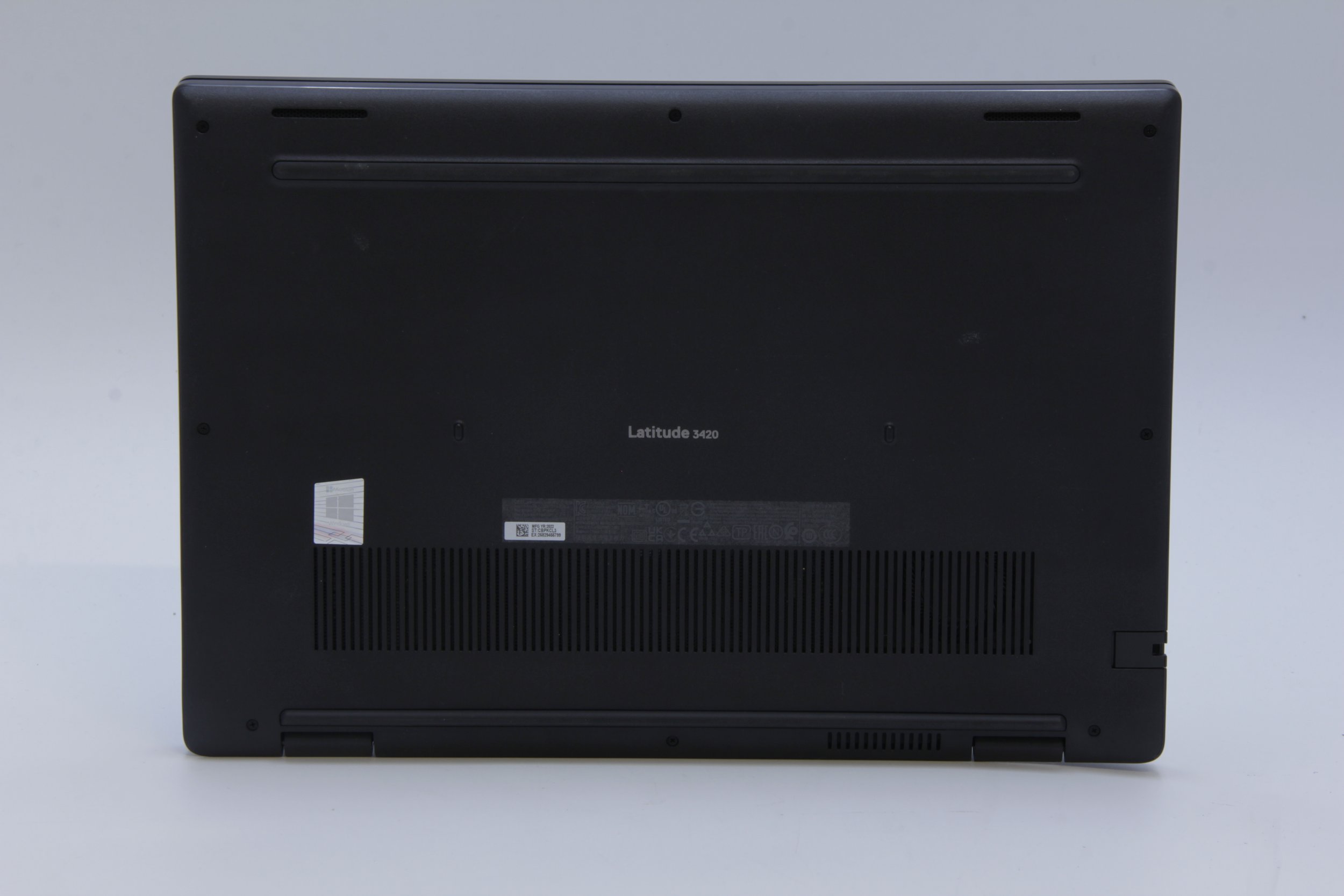 Dell Precision 5560 Intel Core i9-11950H 32GB RAM 1TB NVMe Dell Precision 5560 Intel Core i9-11950H 32GB RAM 1TB NVMe