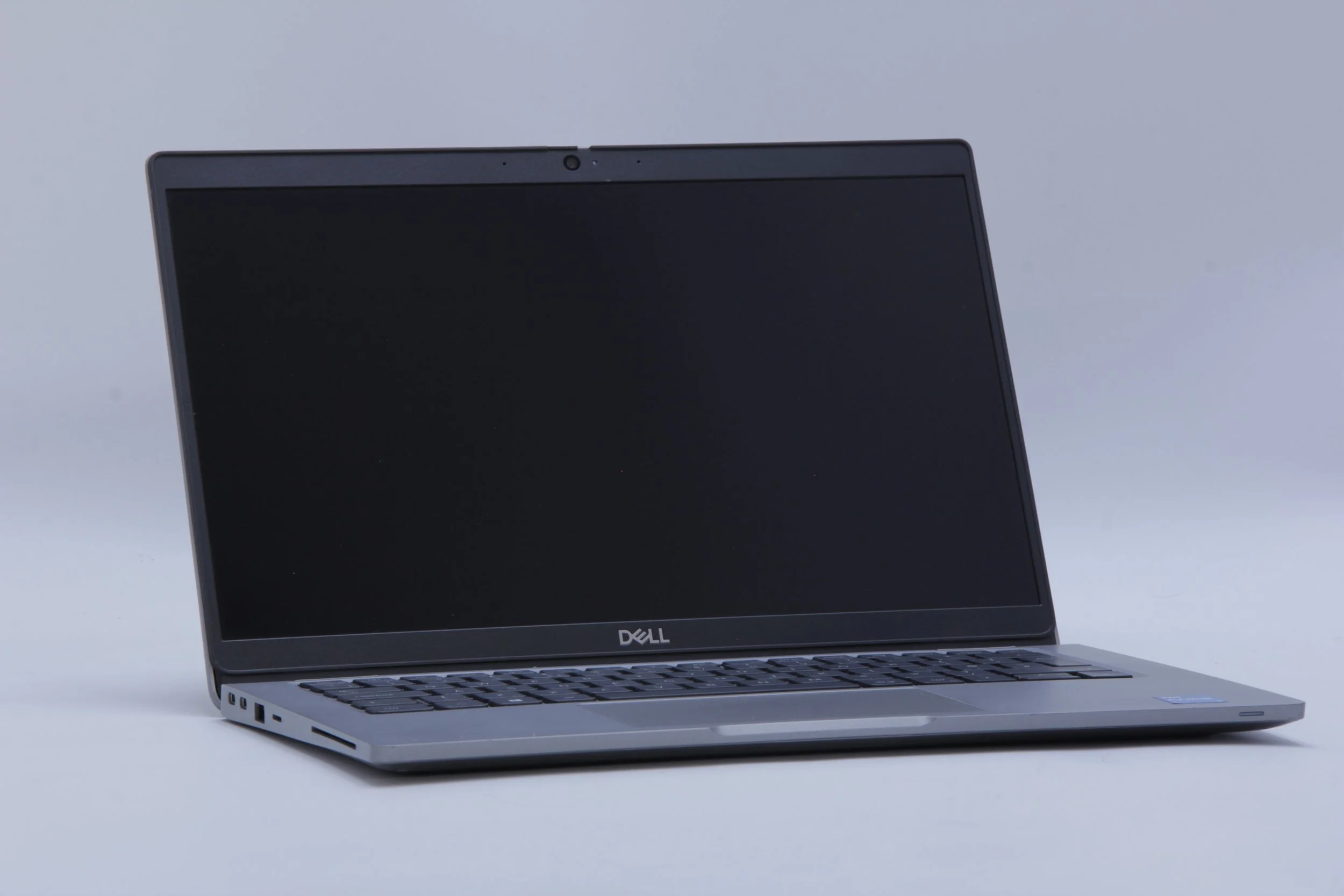 Dell Precision 5560 Intel Core i9-11950H 32GB RAM 1TB NVMe