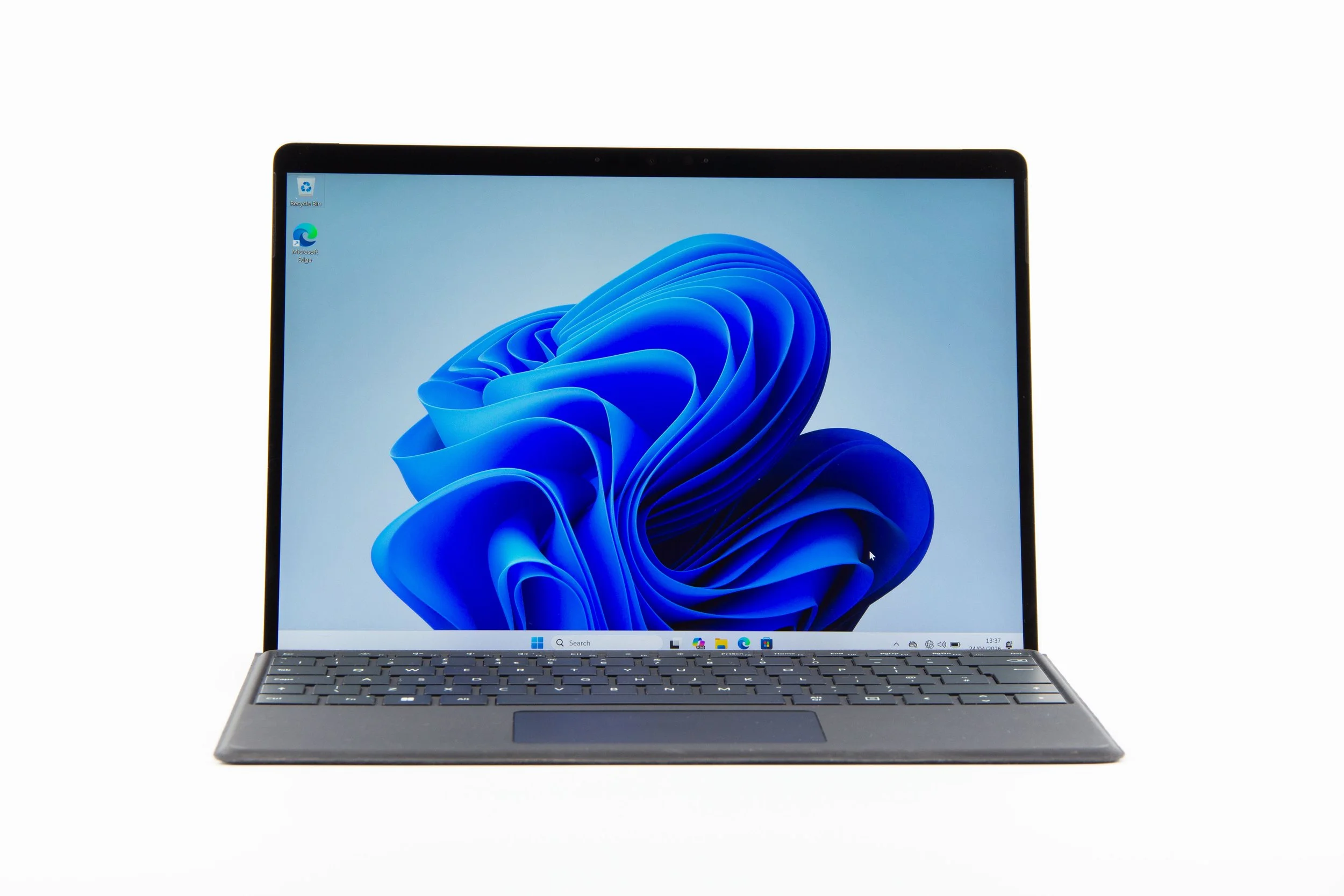 Microsoft Surface Laptop 5 - Intel Core i5 12th Gen CPU - 16GB RAM