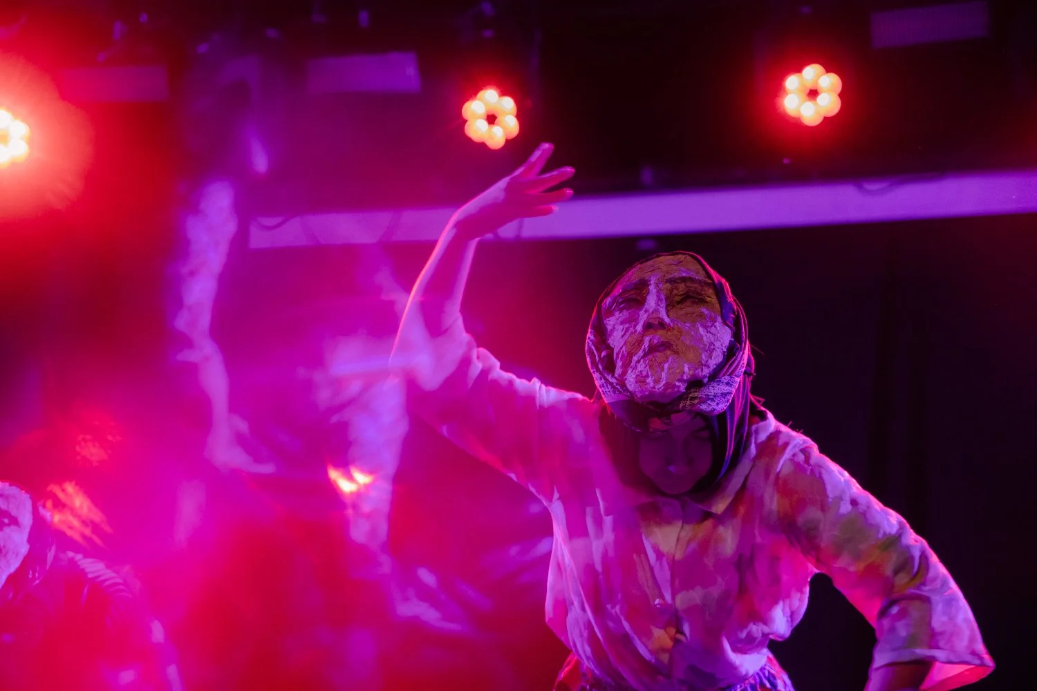 Performance_Rachael Warriner-1.jpg